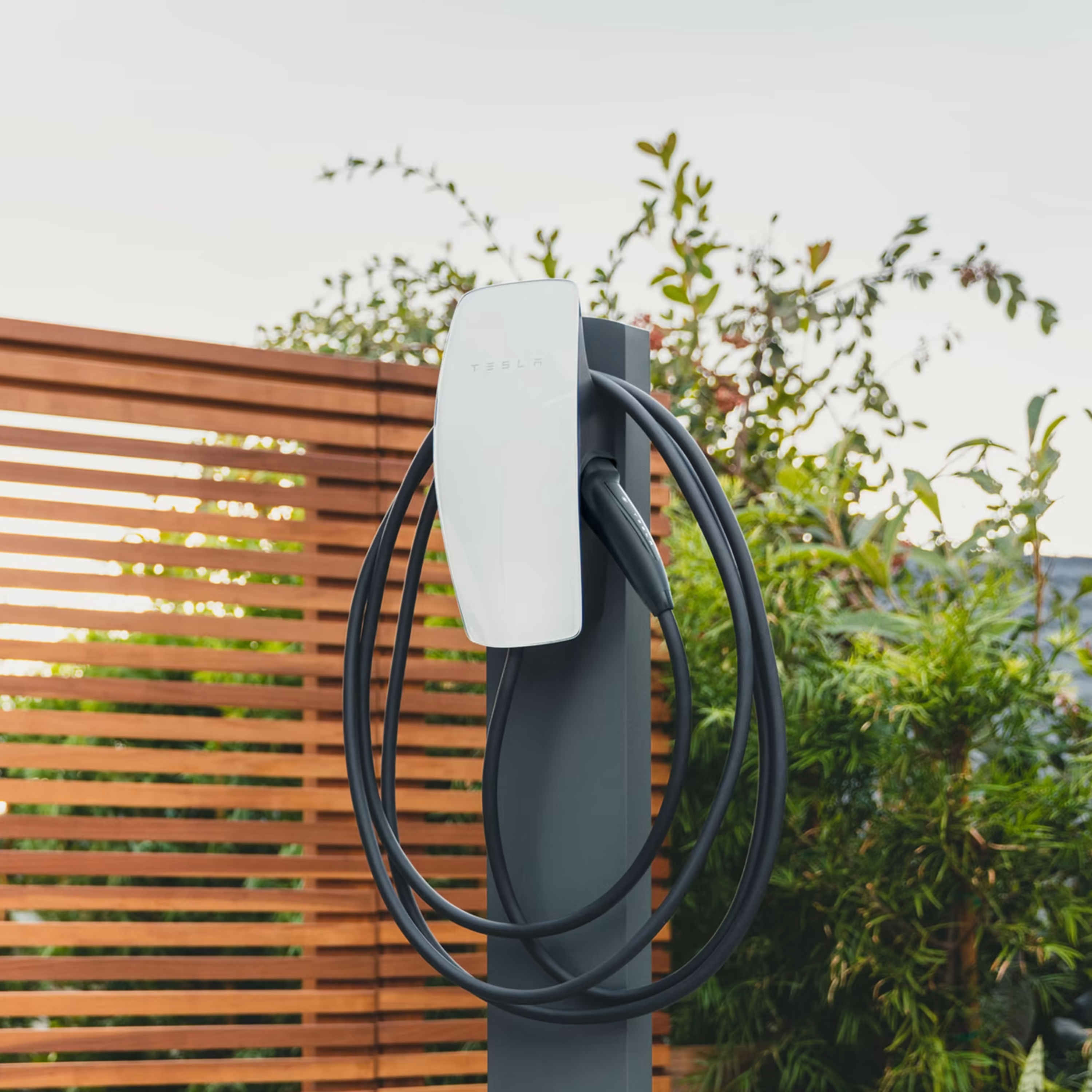 Tesla 7kW Type 2 Tethered Wall Connector